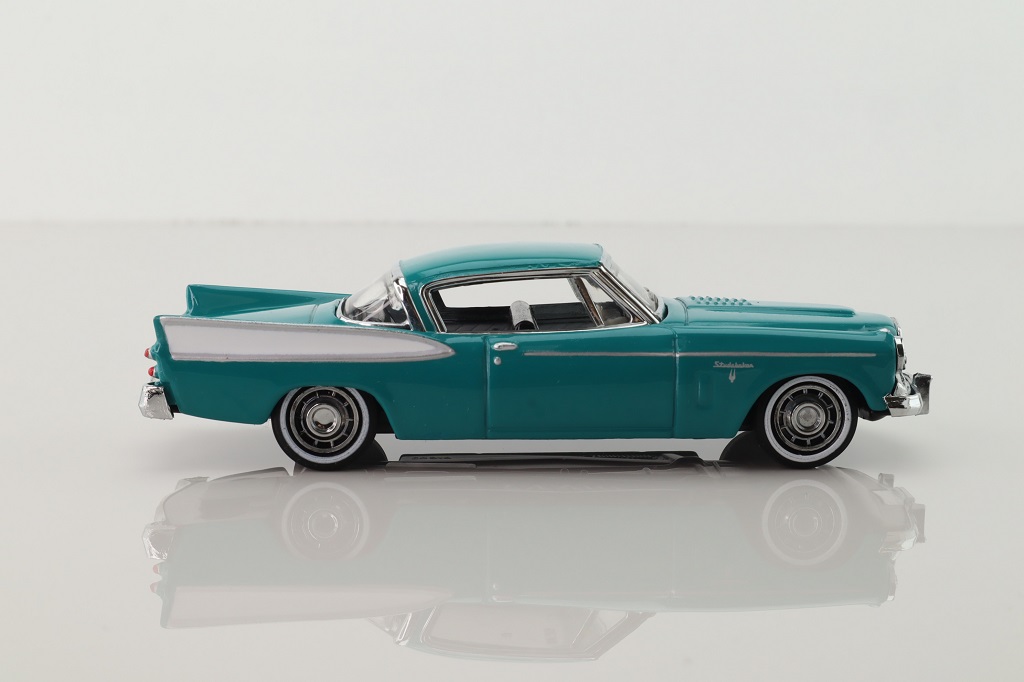 Matchbox Collectibles DYG03; 1958 Studebaker Golden Hawk
